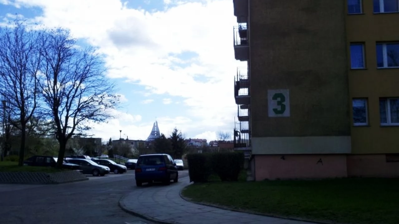 Nowe miejsca parkingowe na ul. Jagiełły? Mieszkańcy mogliby odetchnąć