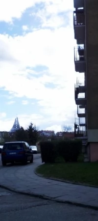 W okolicy wieżowców miejsc postojowych jest jak na lekarstwo