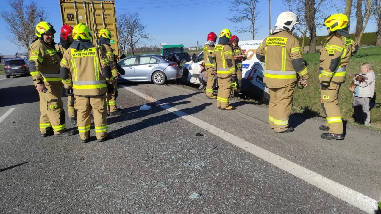 Wypadek w Subkowach. Jedna osoba w szpitalu