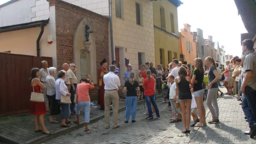 Ogród mieści się przy ulicy Sambora