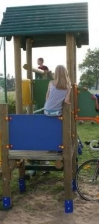 Boisko i plaz zabaw w Międzyłężu