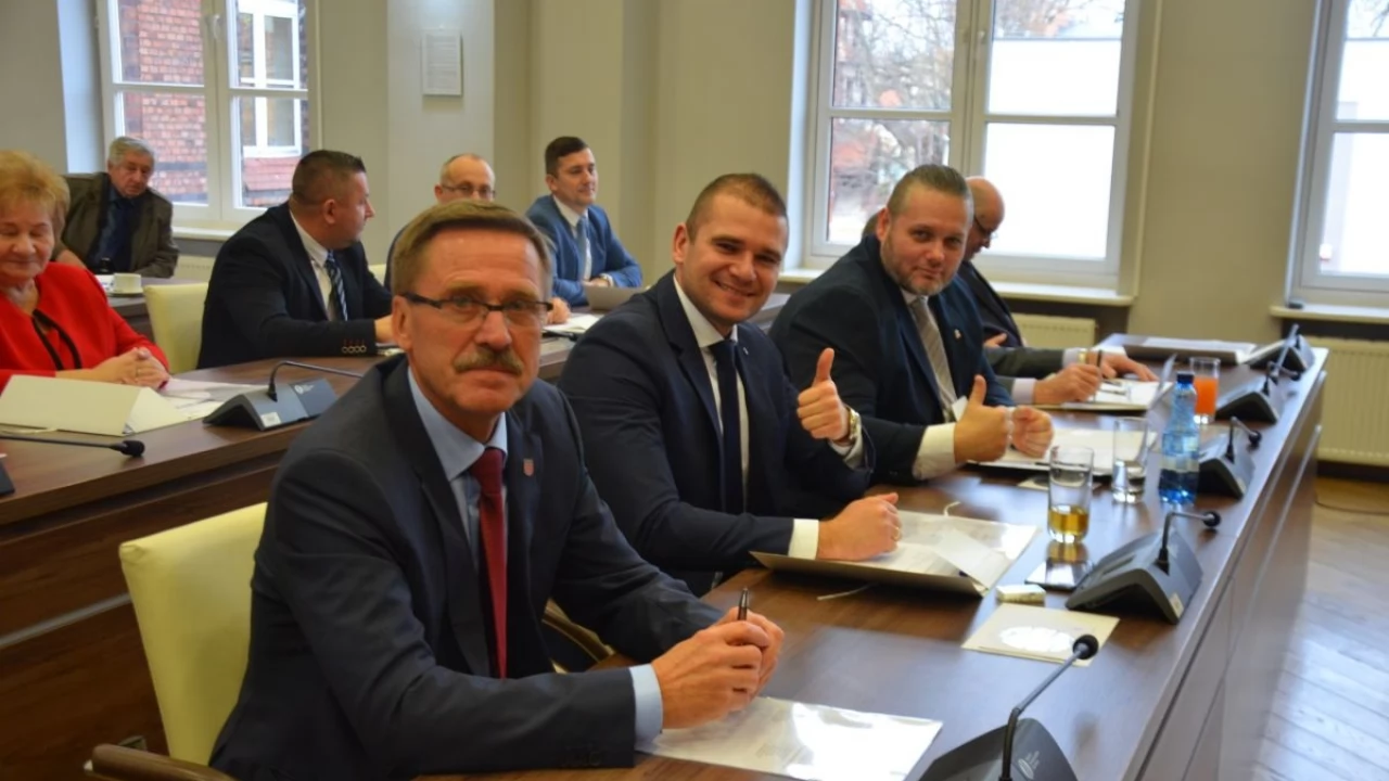 Rada Miejskiej nowej kadencji obraduje po raz pierwszy [AKTUALIZUJEMY]