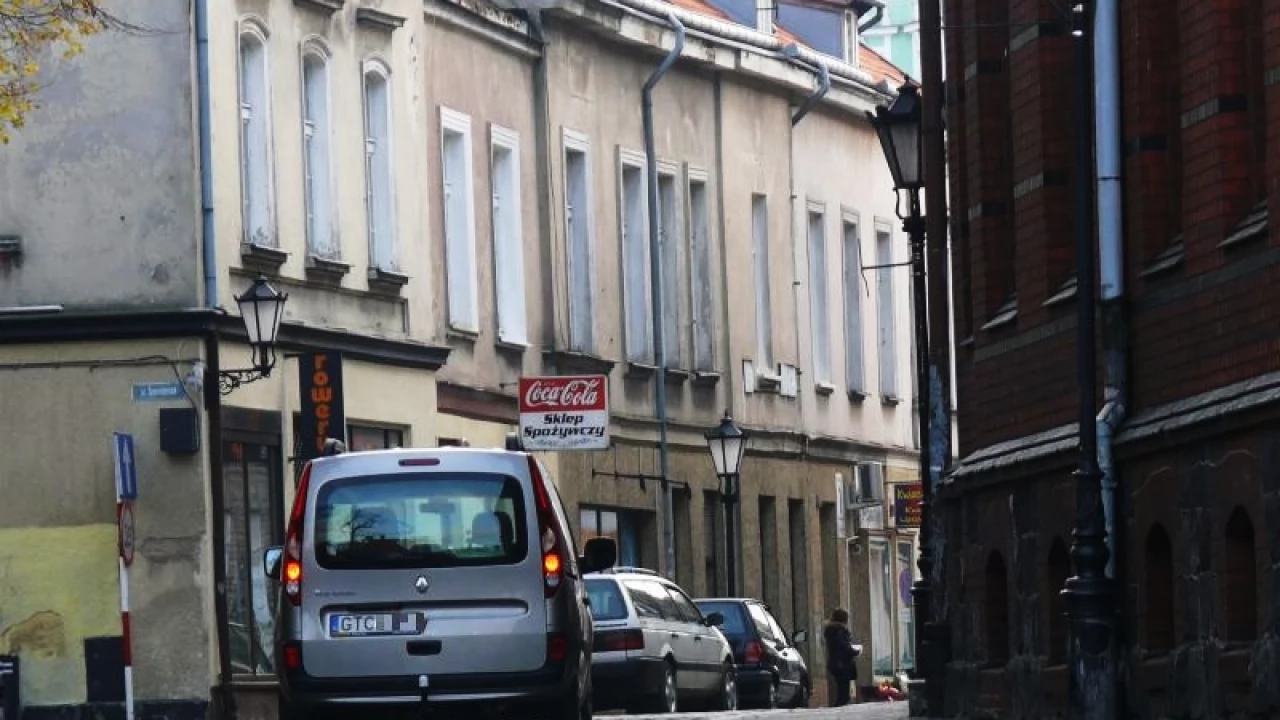 Wraca pomysł wysiedlenia niedbających o mienie lokatorów poza Stare Miasto
