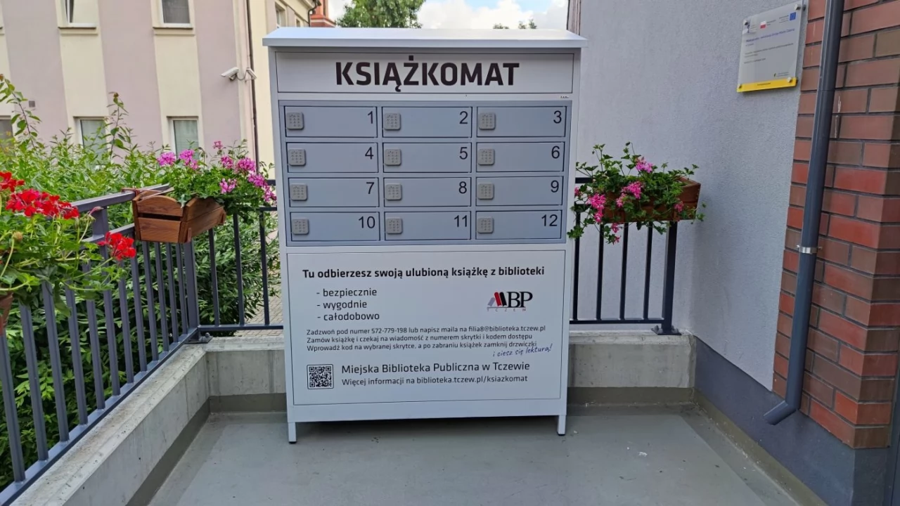 Pierwszy całodobowy KSIĄŻKOMAT w Tczewie