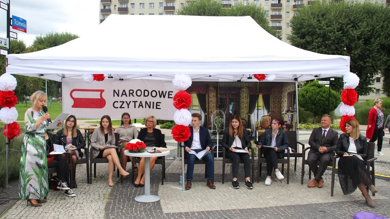 Na Suchostrzygach czytali "Moralność pani Dulskiej"