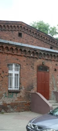 Starej sali zdecydowanie przyda się remont