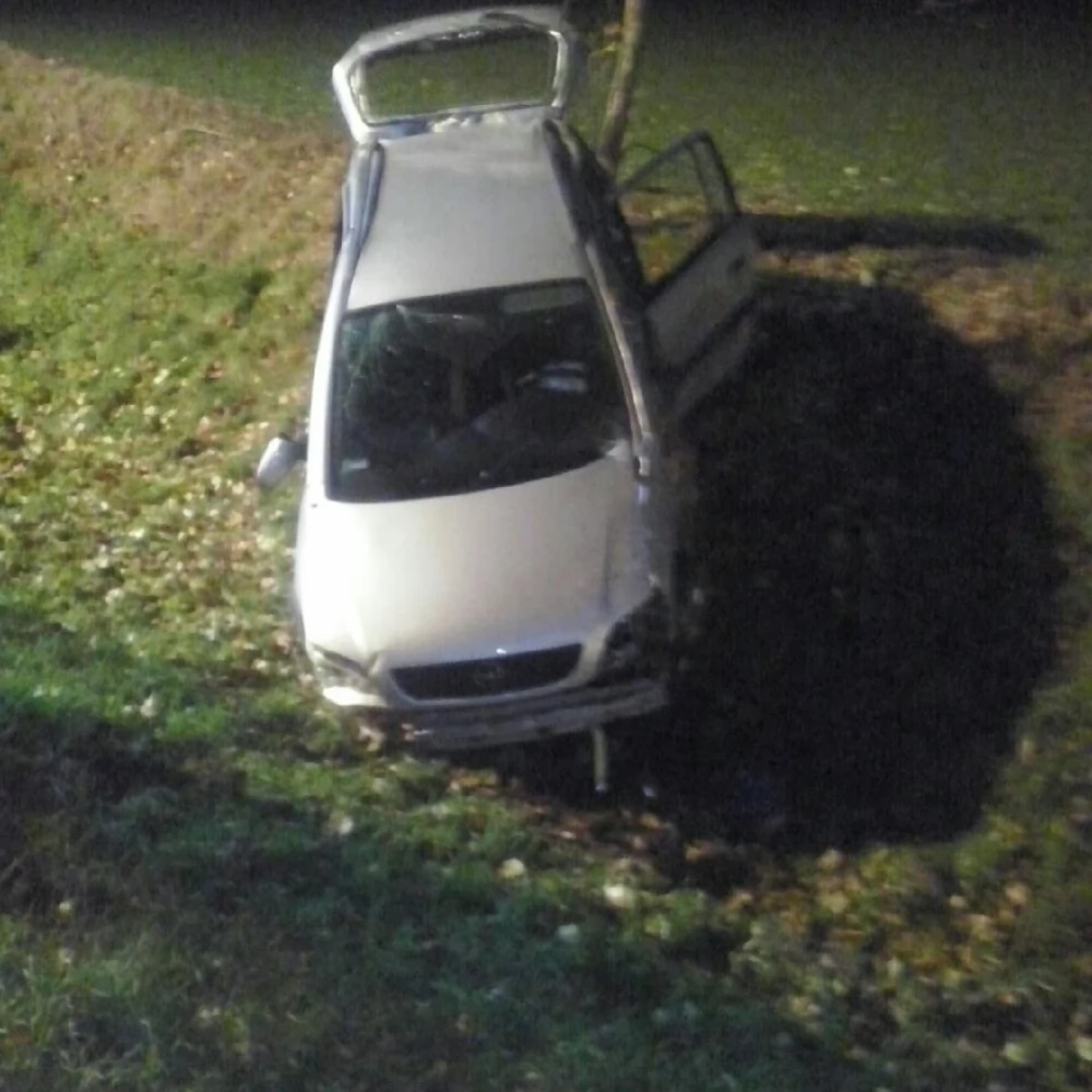 Osobowe auto dachowało na DK 91