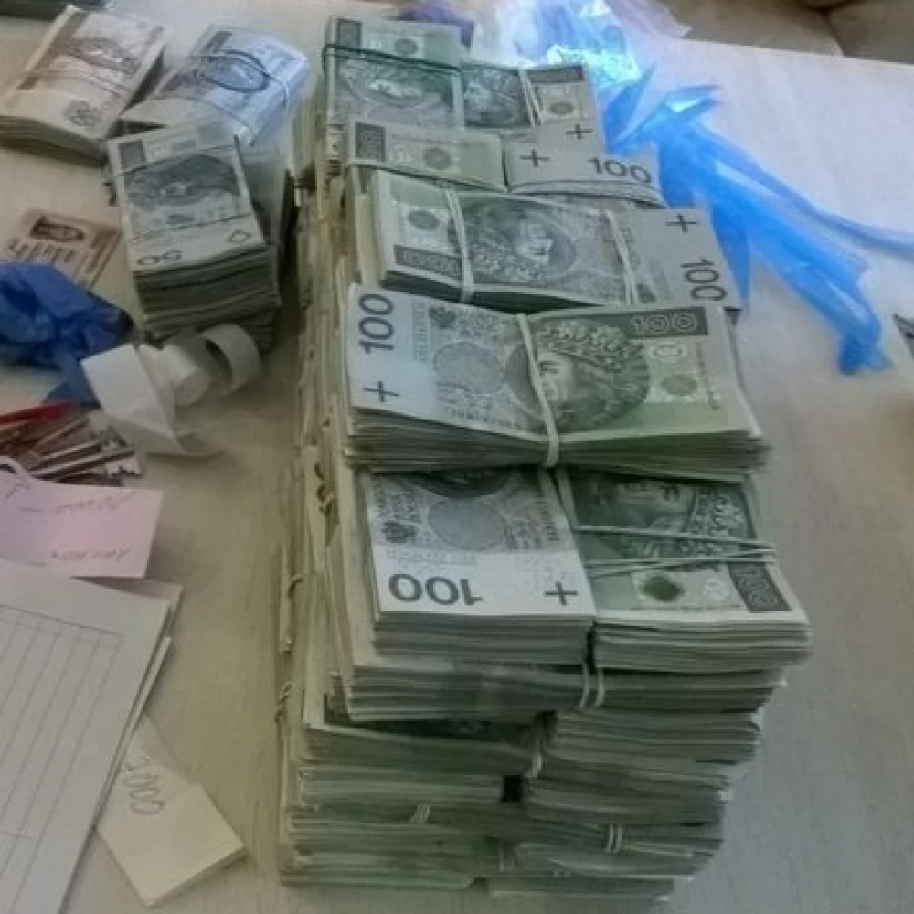 Oszukiwał, skupując kolejne stacje paliw. Nawet 2 mln straty sprzedającego z Tczewa