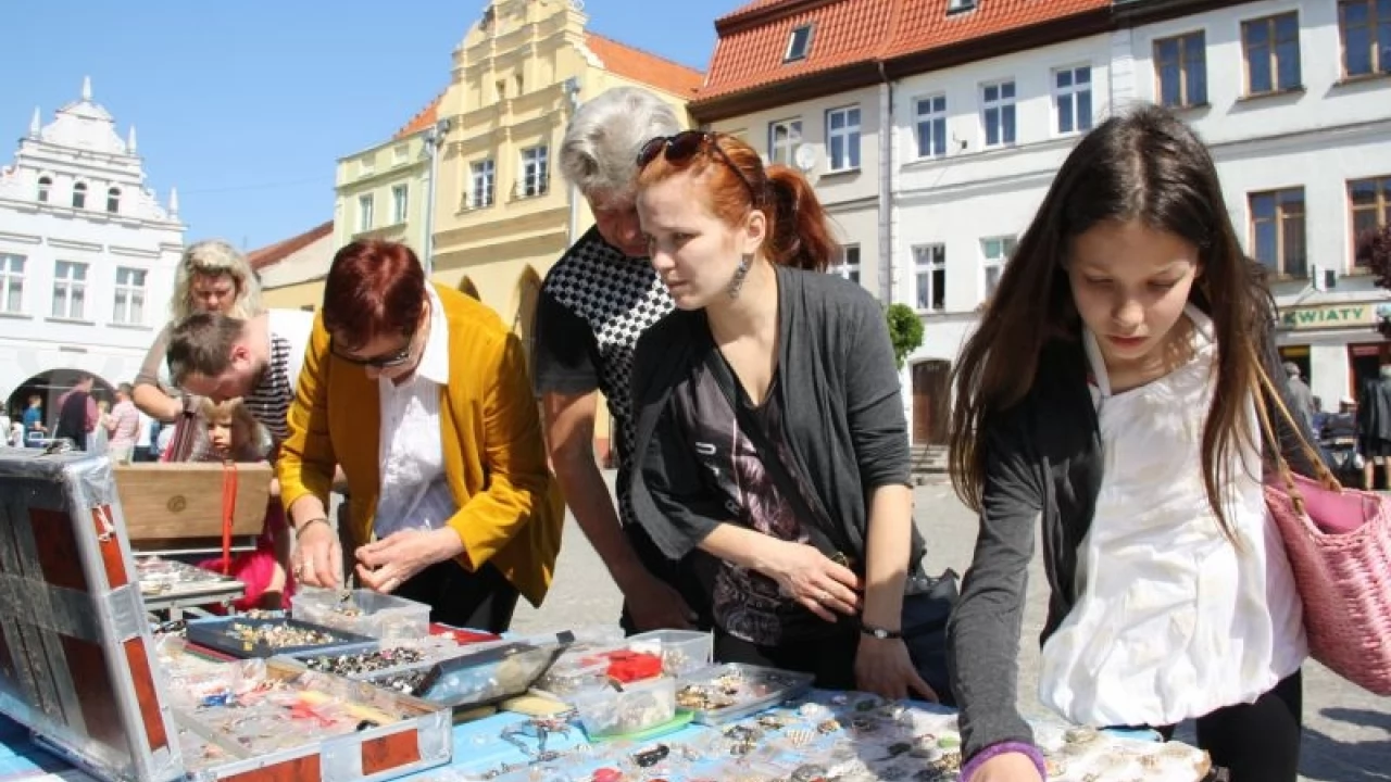Gniew. Handel wraca na rynek