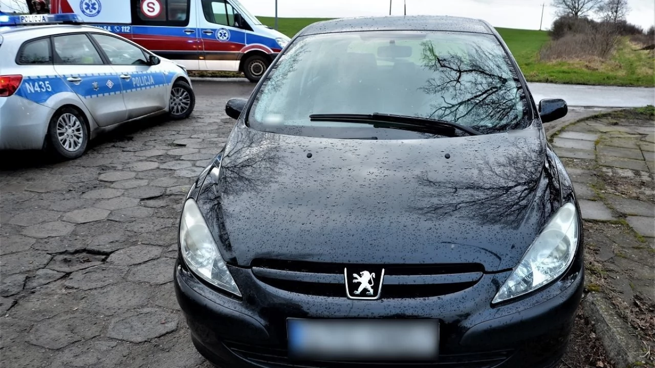 Dwie nastolatki w szpitalu. Policjanci ustalają okoliczności dwóch potrąceń
