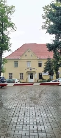 Skończą się problemy z parkowaniem przy "białym domku"?