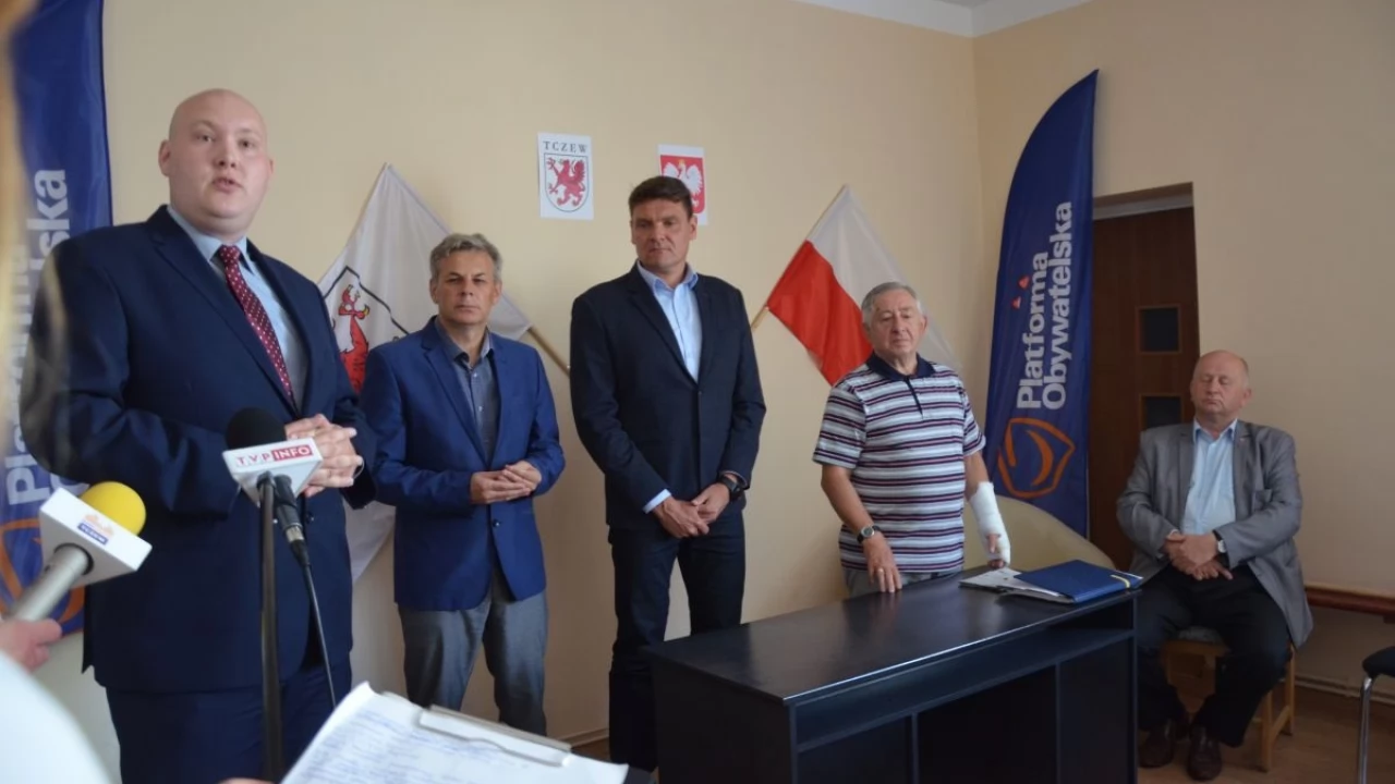 "To dla nas nowe otwarcie". Konferencja Platformy po wyjściu z szeregów części działaczy [AKTUALIZACJA]