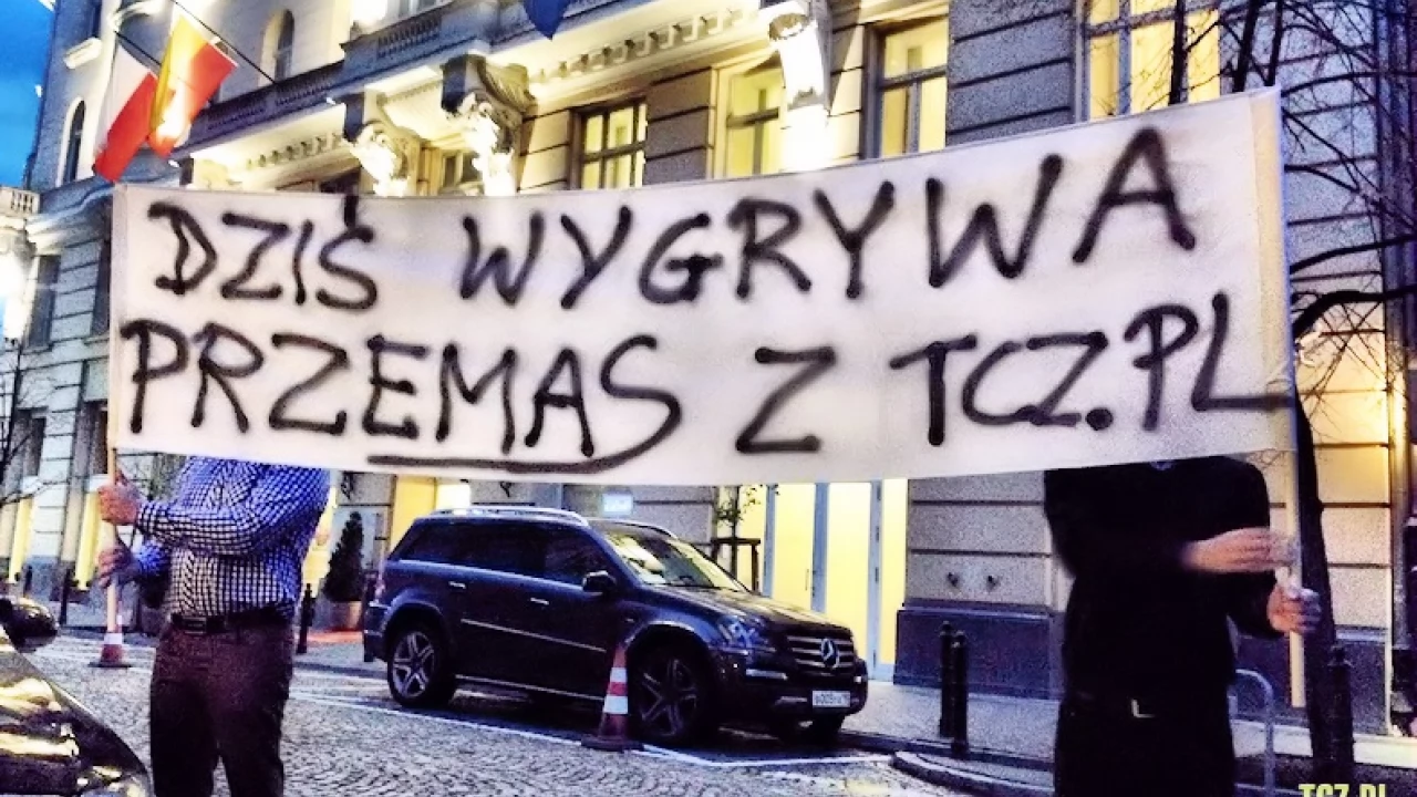 Przemek Radziszewski walczy w finale Must be the Music. "Wasze wsparcie potrzebne!" Sprawdź jak głosować