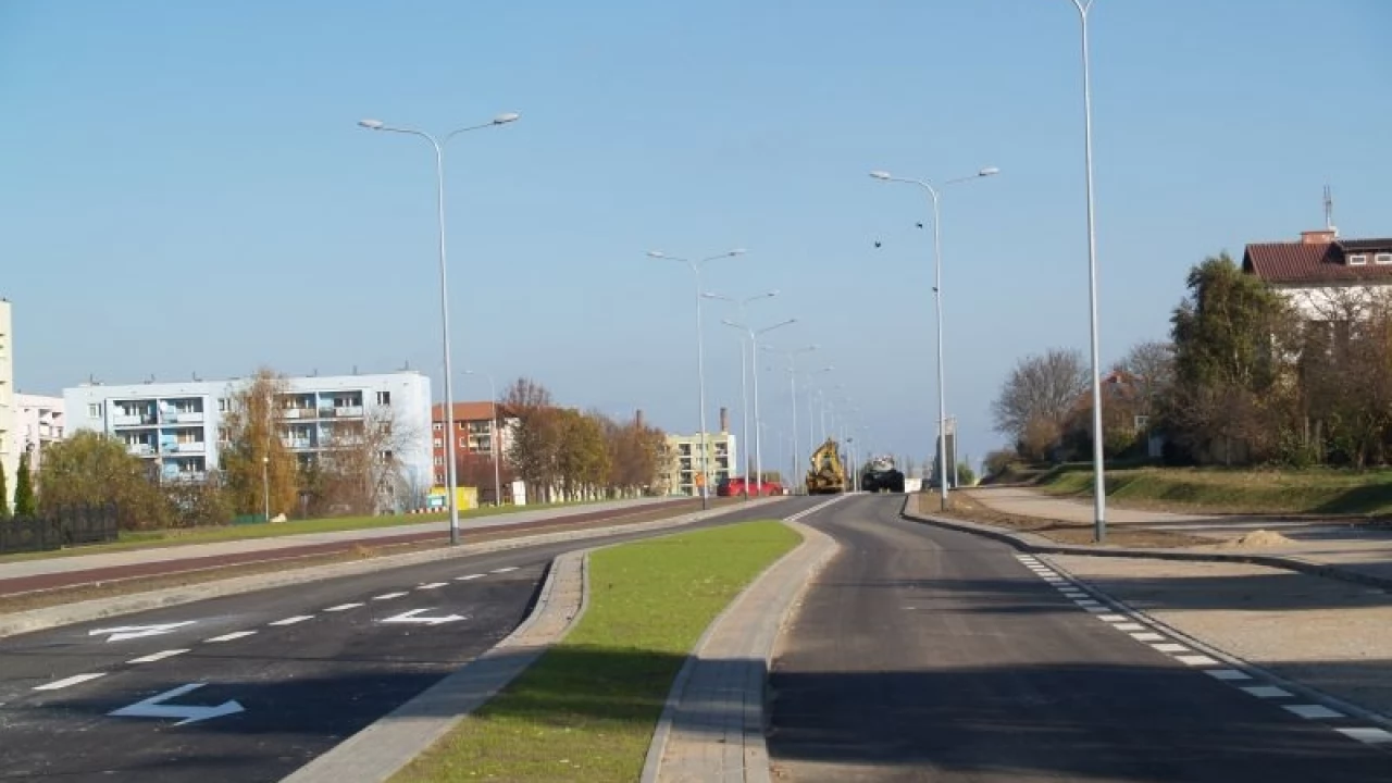 Autobusy pojadą wg. letniego rozkładu. "2" i "12" będzie jeździć al. Kociewską