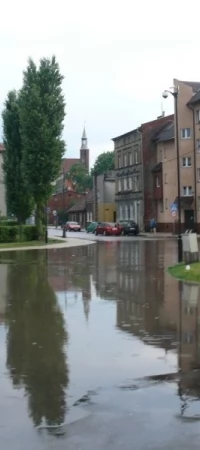 Zalane skrzyżowanie przy Bulwarze Nadwiślańskim