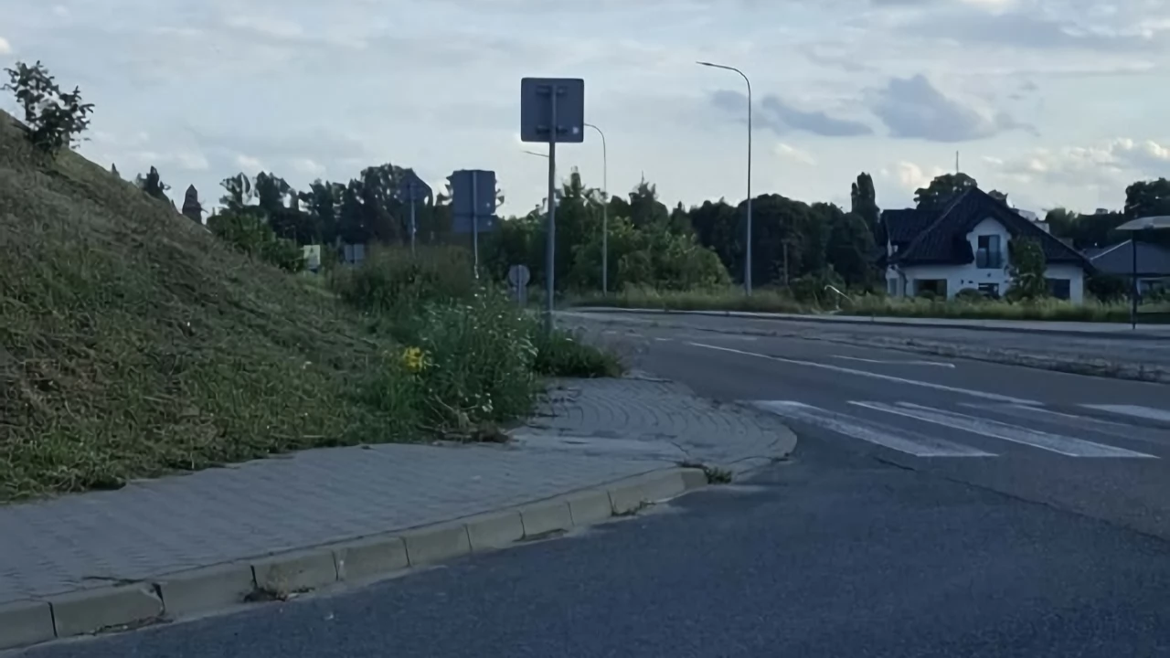Ścinanie trawy os. Staszica