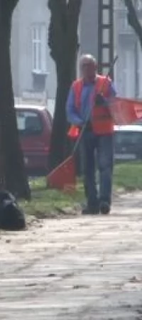 ZUK podczas sprzątania ulicy Wojska Polskiego