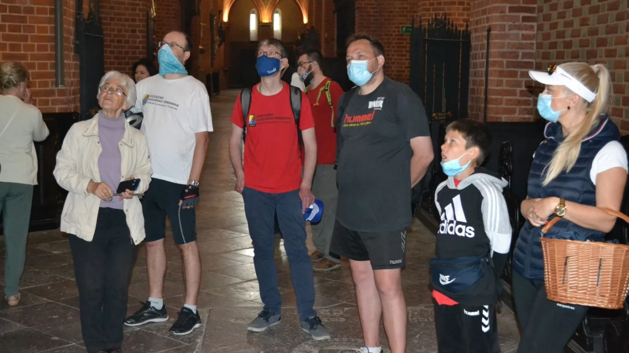 Na dwóch kółkach do Pelplina. Zrzeszenie z wizytą w duchowej stolicy Kociewia