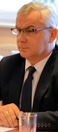 Poza oświadczeniem wydanym na sesji Zenon Żynda nie komentował sprawy