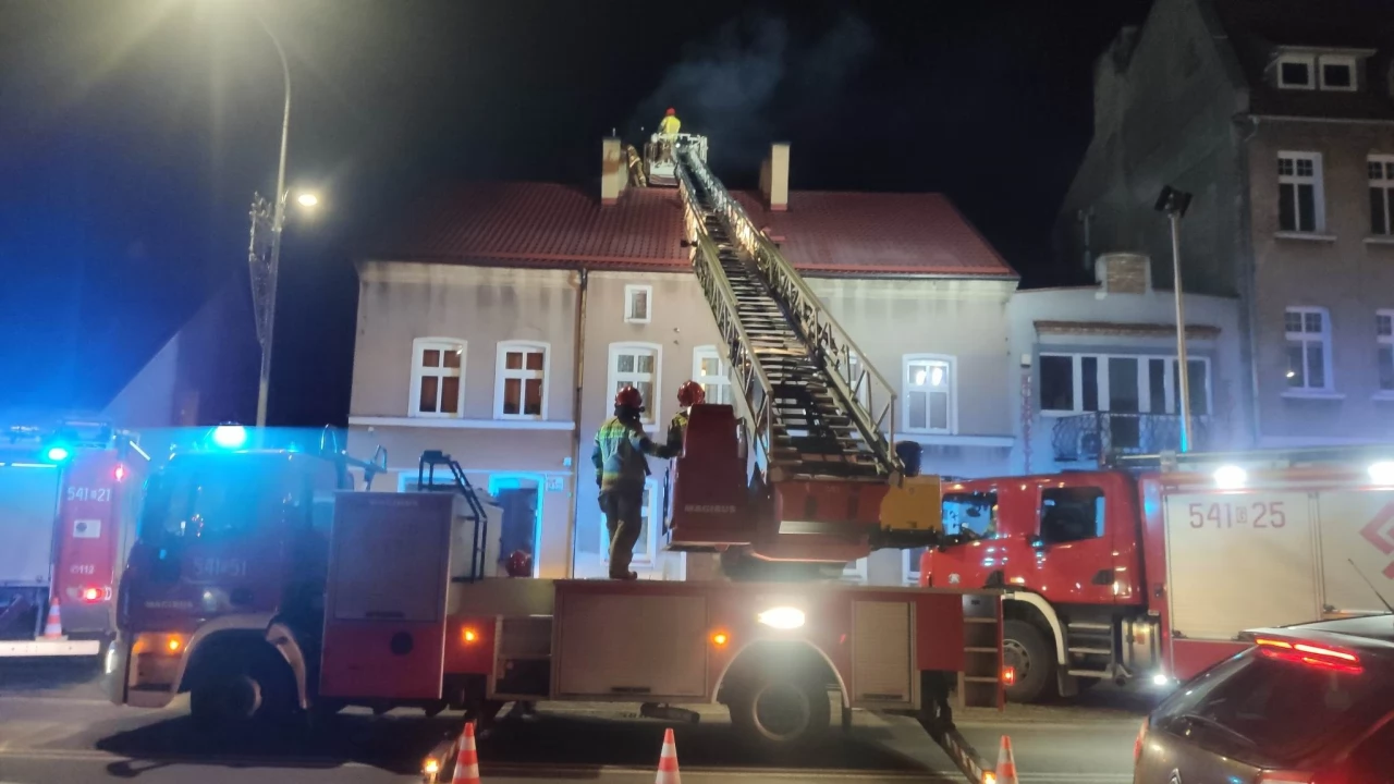 Pożar sadzy w kominie na Gdańskiej