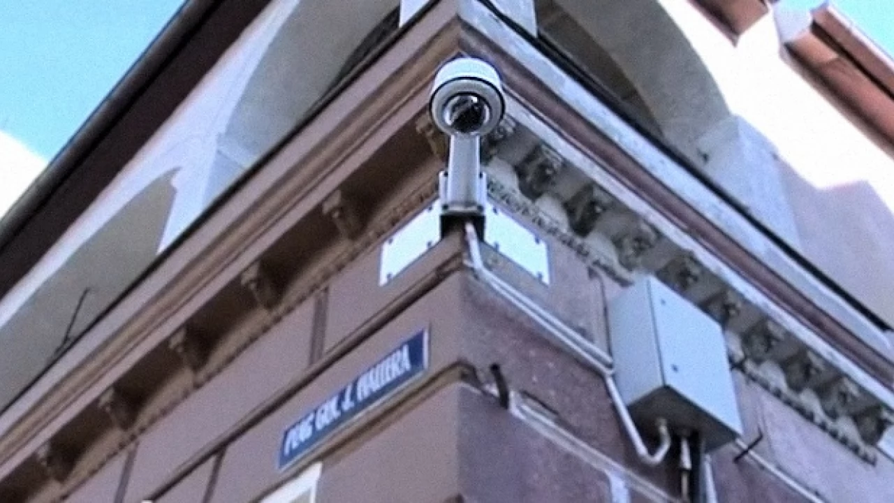 Nowe kamery na Starym Mieście powstrzymają chuliganów i złodziei?