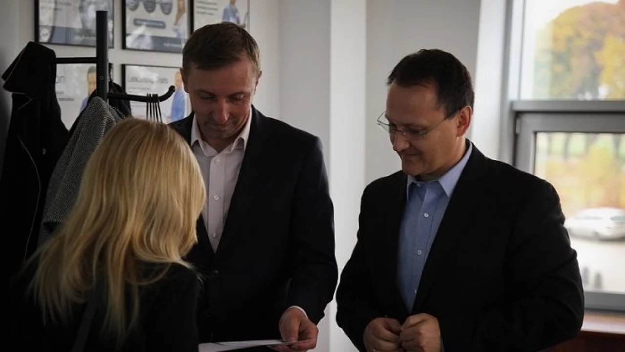 Stypendia od Flextronics dla uczniów technikum