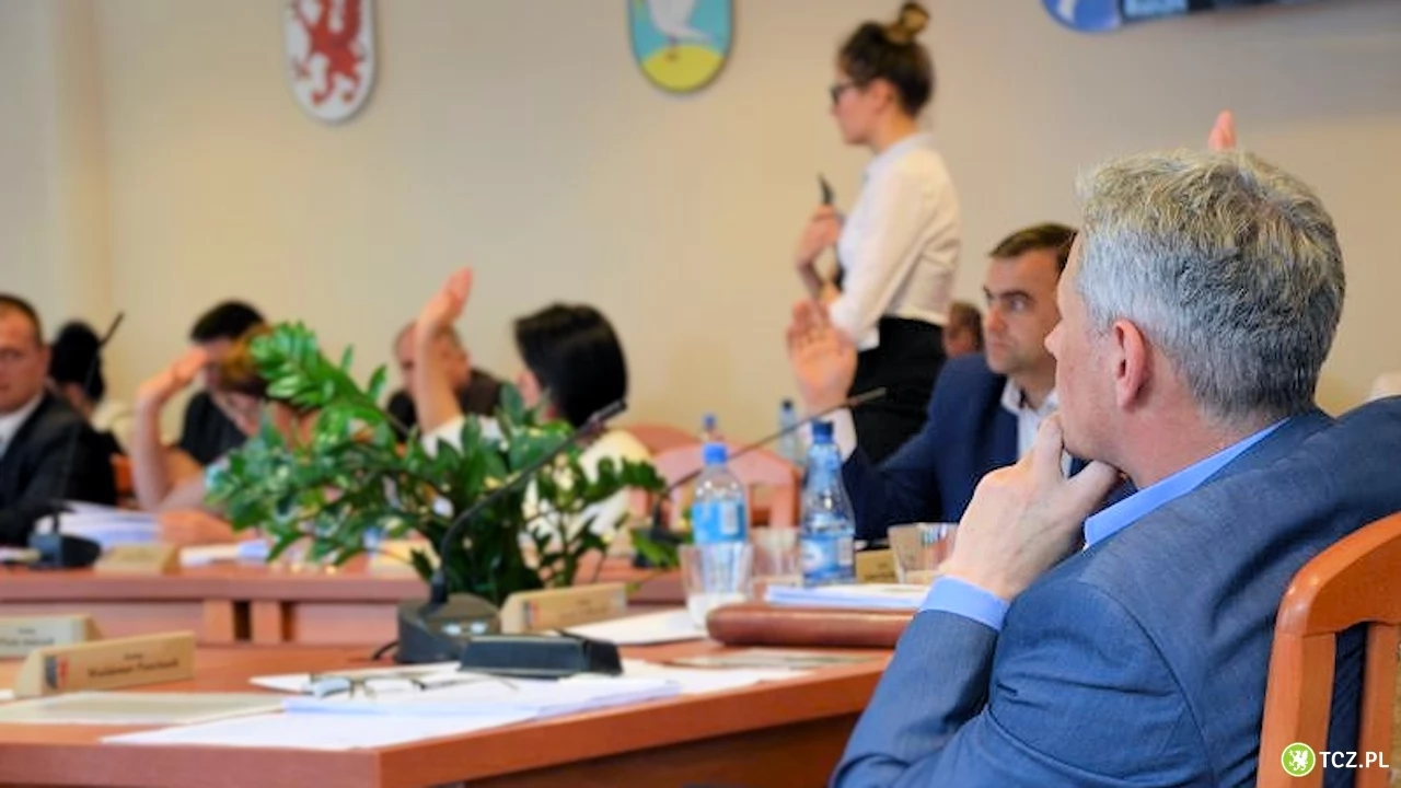 Będą zmiany w składzie osobowym Rady Powiatu. Kto odchodzi?