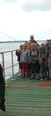 Podczas spotkań dzieci uczą się zasad bezpieczeństwa...