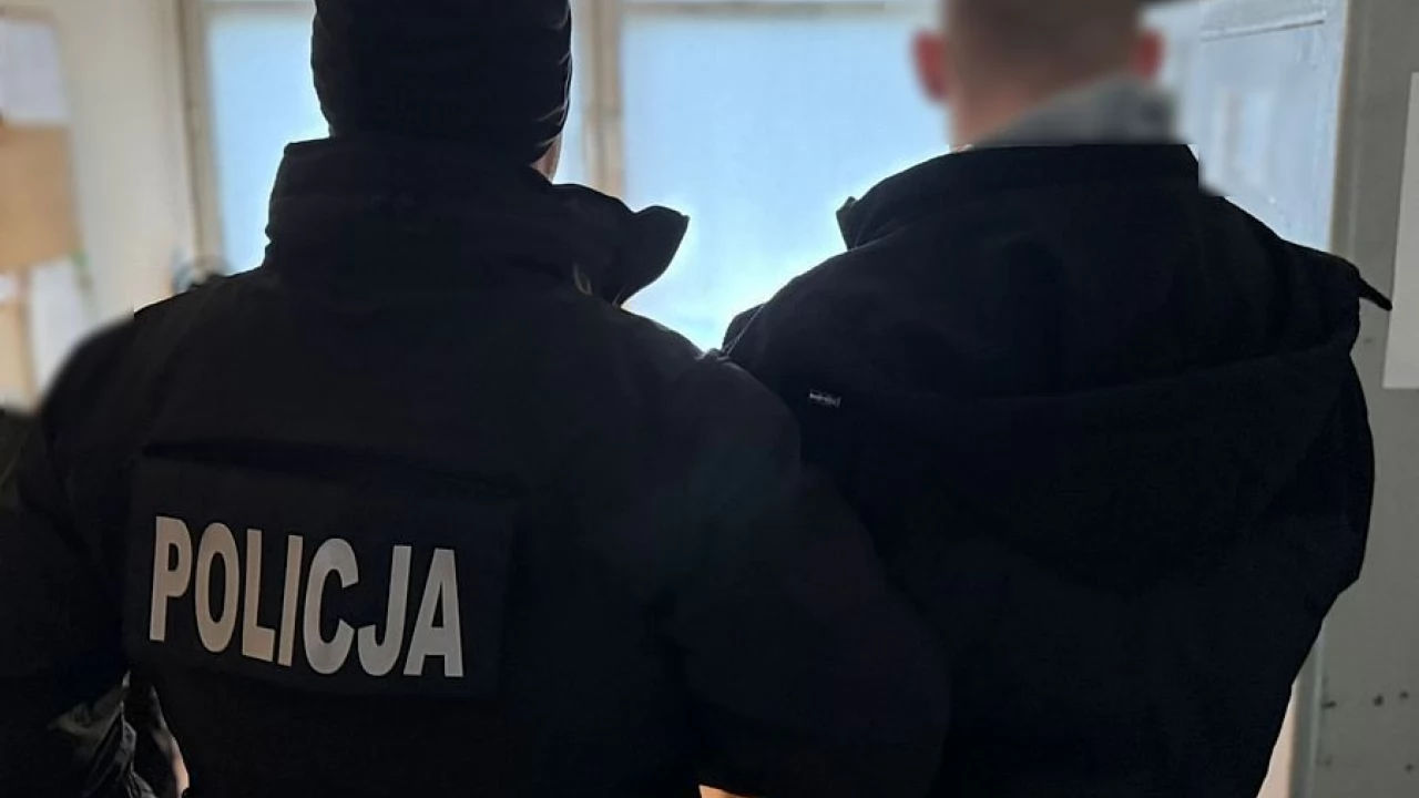 Ogólnopolska akcja Policji. Tczewscy funkcjonariusze zatrzymali 10 osób ukrywających się przed wymiarem sprawiedliwości