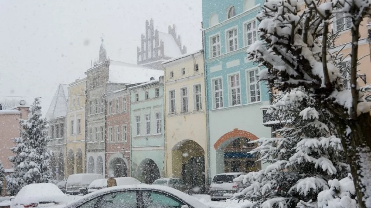Akcja zima - gołoledź gorsza od śniegu
