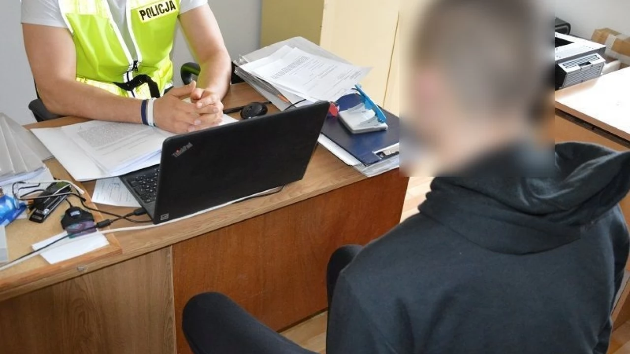 Wspólnie z kolegą okradł swojego szefa