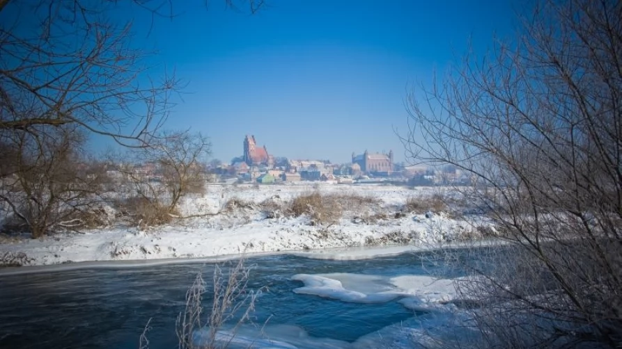 Zimowa panorama Gniewa