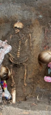 Prace prowadzone były w dwóch wykopach w kościele i w dwóch na terenie przykościelnym
