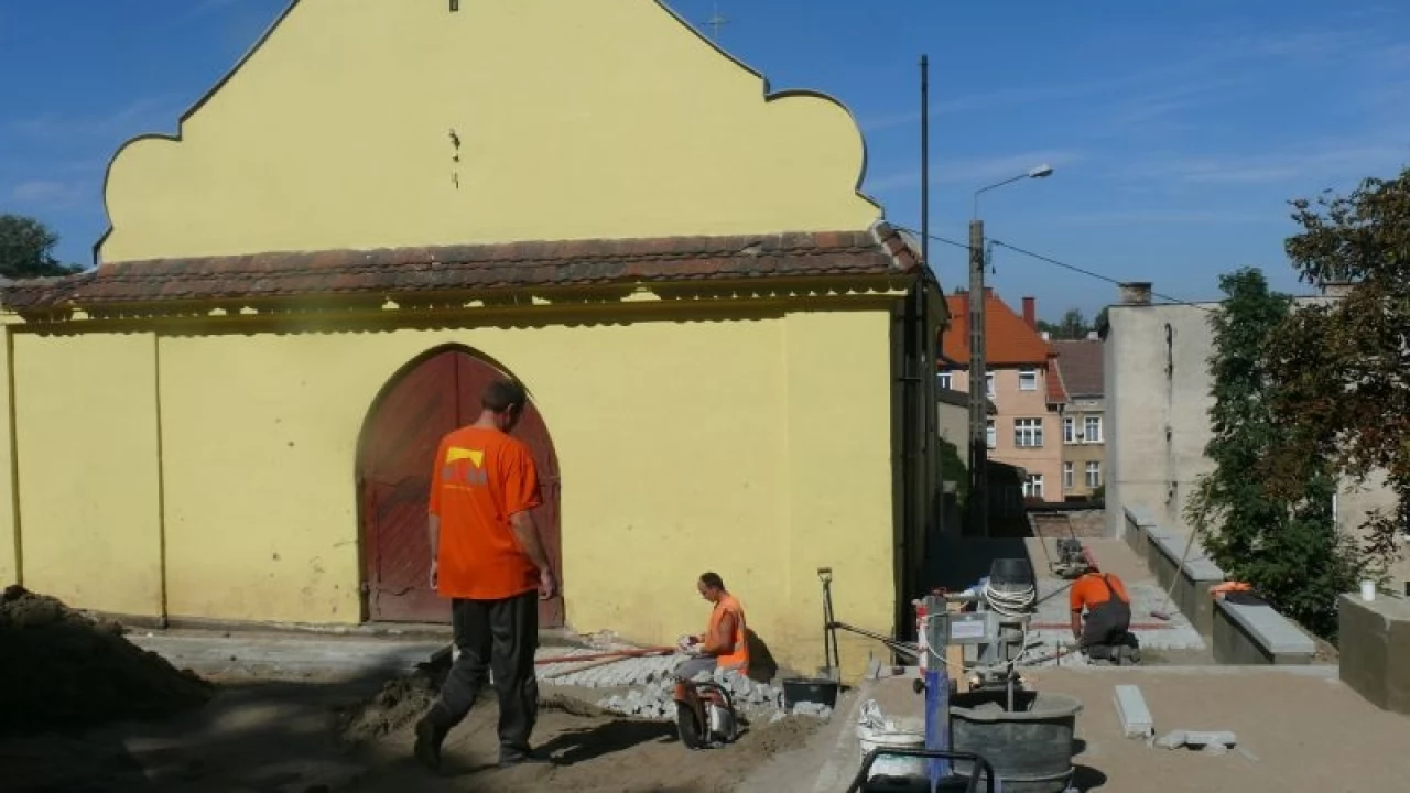 Rewitalizacji ciąg dalszy - szlaki spacerowe, kamienice...
