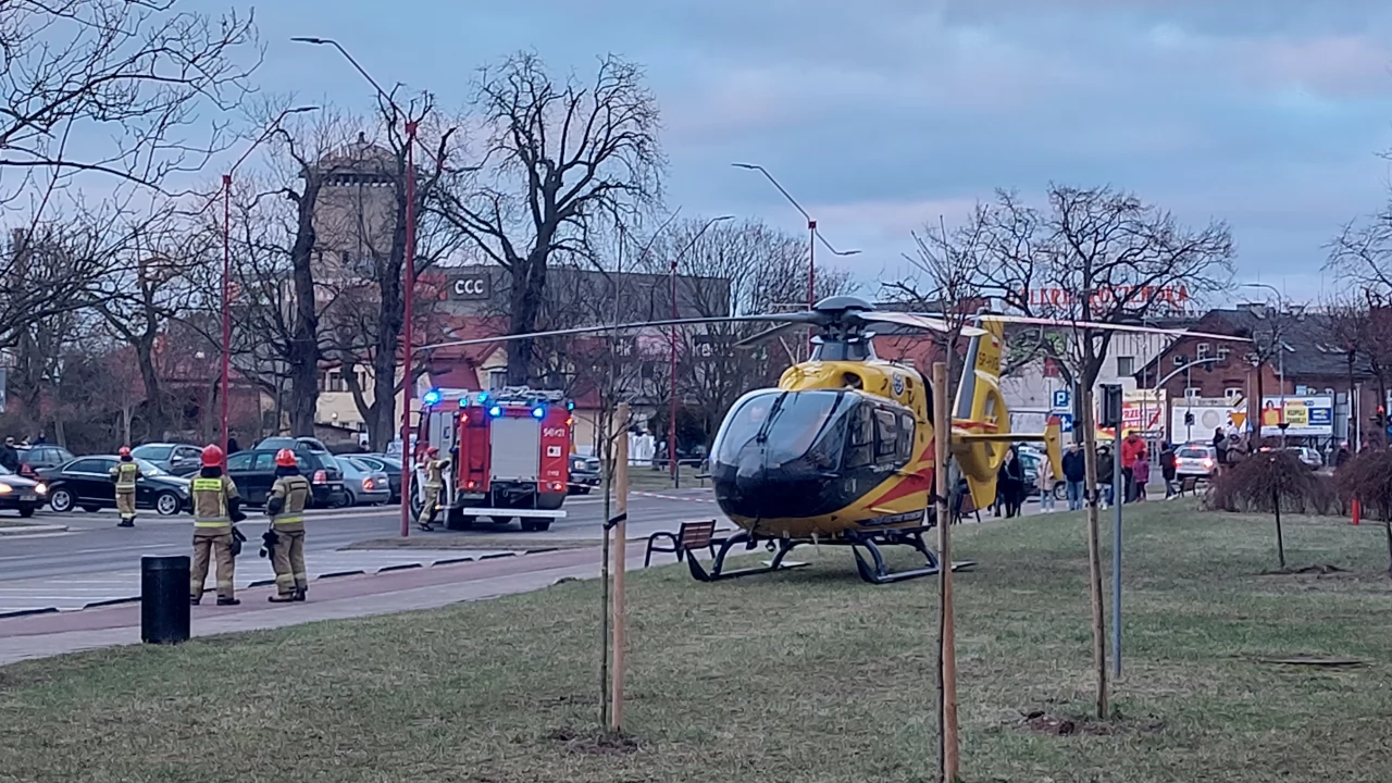 Śmigłowiec LPR wylądował na alei Zwycięstwa