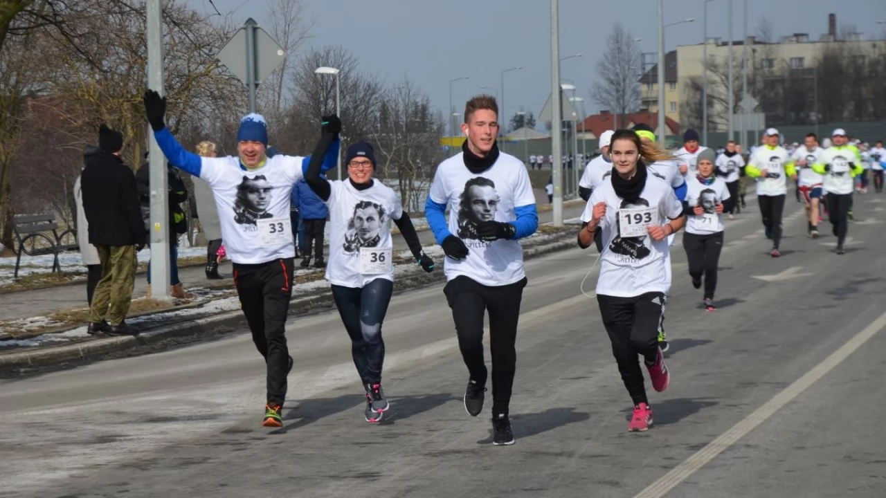 Pierwszy w Tczewie Bieg Tropem Wilczym - ponad dwustu biegaczy na starcie
