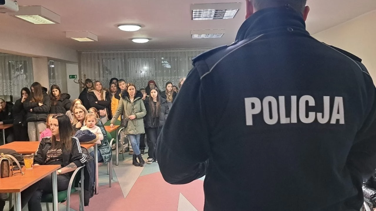 Dzielnicowy szkoli wolontariuszy WOŚP