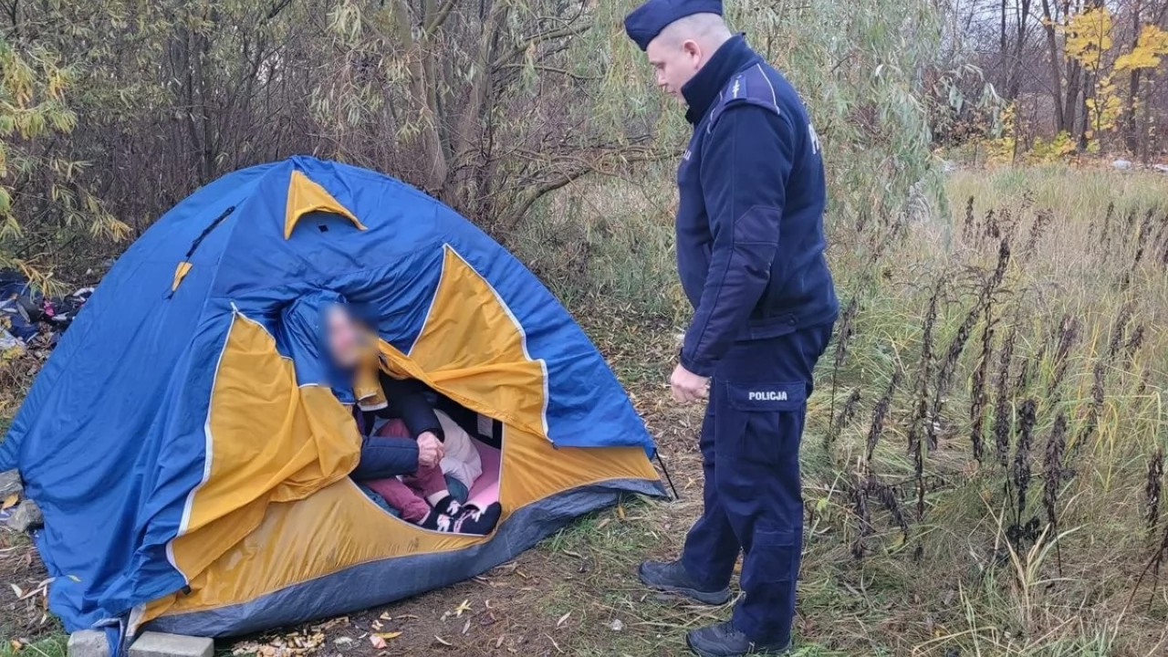 Dzielnicowi sprawdzają miejsca, gdzie mogą przebywać osoby bezdomne