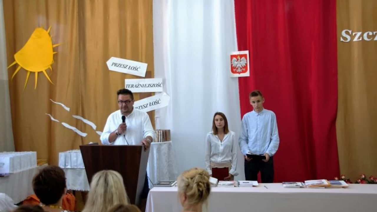 Medycy, kosmetyczki, "zawodowcy" i gimnazjaliści z CKZ "Nauka" pełni sukcesów. Absolwenci już mają pracę!