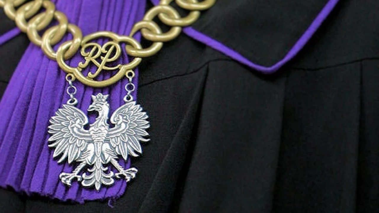 20 miesięcy pozbawienia wolności w zawieszeniu i naprawa szkody - finał wyłudzeń przez byłą pracownicę banku