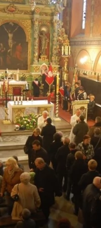 Msza św. to dobra okazja do ostrzeżenia mieszkańców - uważają policjanci