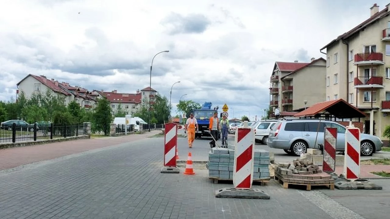 Koniec z "mijankami" na ulicy Rokickiej