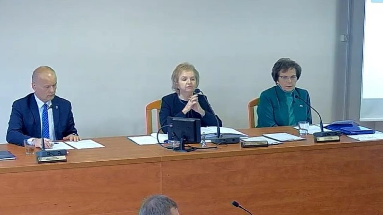 Budżet powiatu na 2023 rok przyjęty