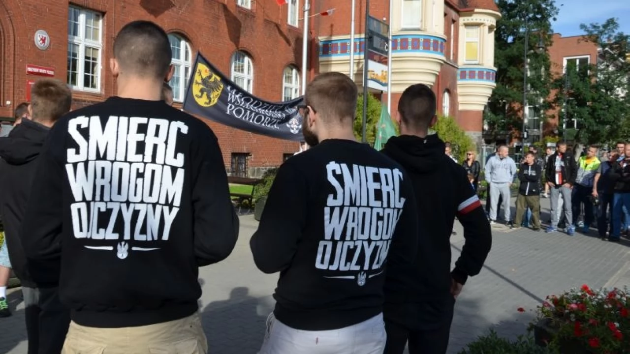 Manifestacja przeciw przyjmowaniu uchodźców. Nie zabrakło radykalnych haseł