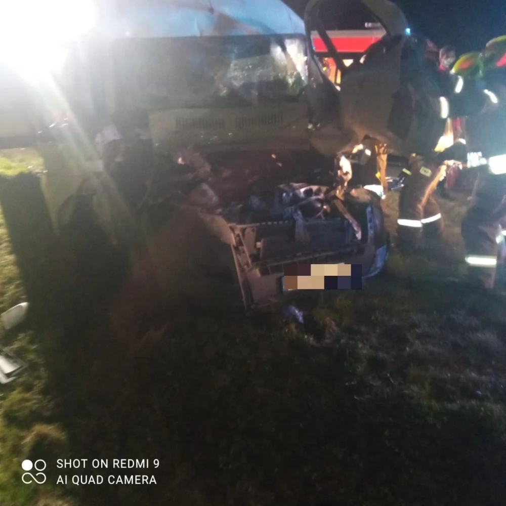 Zderzenie busa i ciężarówki na A1 - są ranni