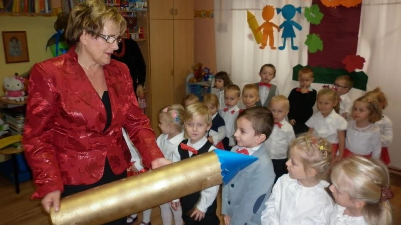 Dzieci ze Świetlicy Środowiskowo-Sąsiedzkiej ZM PKPS w gronie przedszkolaków