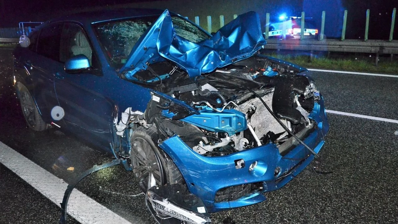 Policjanci wyjaśniają okoliczności tragedii na A1