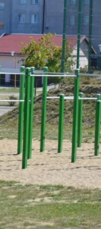 Plac do street workoutu na os. Bajkowym