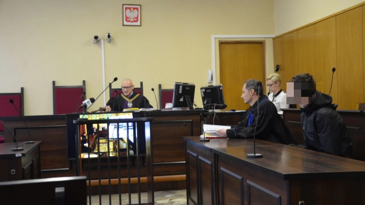 Bójka przed dworcem - narodowcy uniewinnieni ws. zakłócania pikiety antyfaszystów