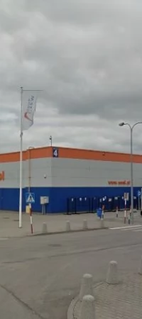 Nomi zamyka sklep w Tczewie